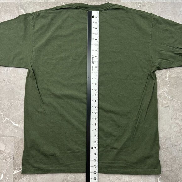 Vintage Mash Graphic Tee Mens XL y2k Short Sleeve TV Show Army Green - Picture 7 of 8